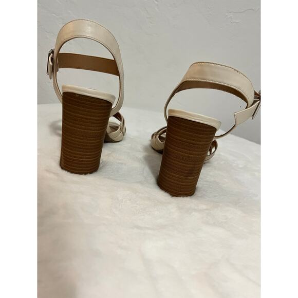 Torrid Strappy Block Heel Sandals Beige 11W - Picture 5 of 7